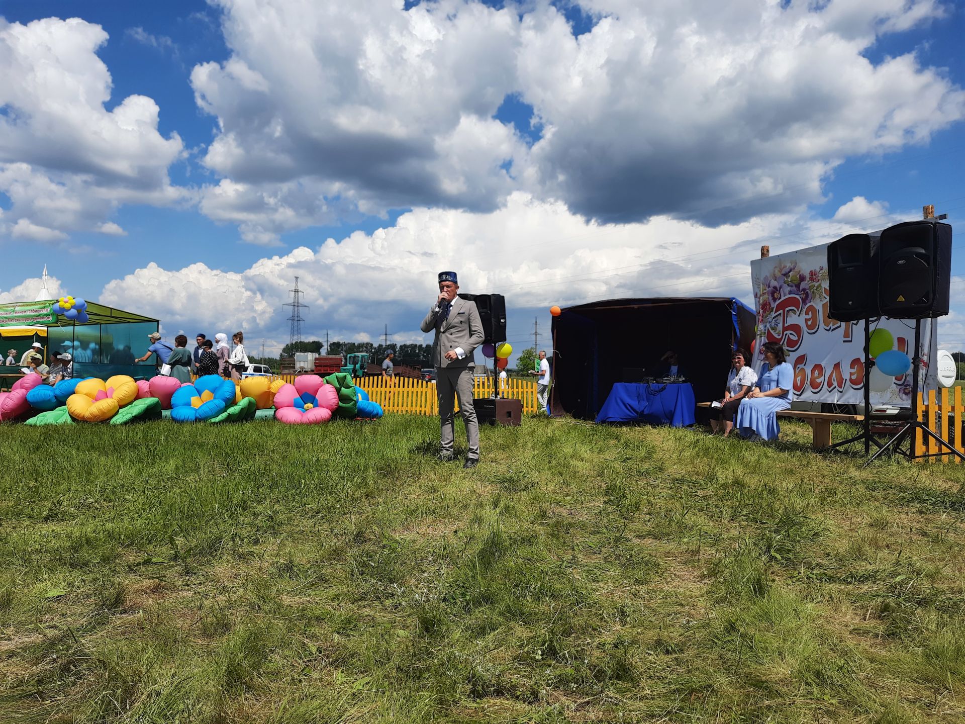 В деревне Татарский Сарсаз состоялся праздник возле озера (Фоторепортаж)