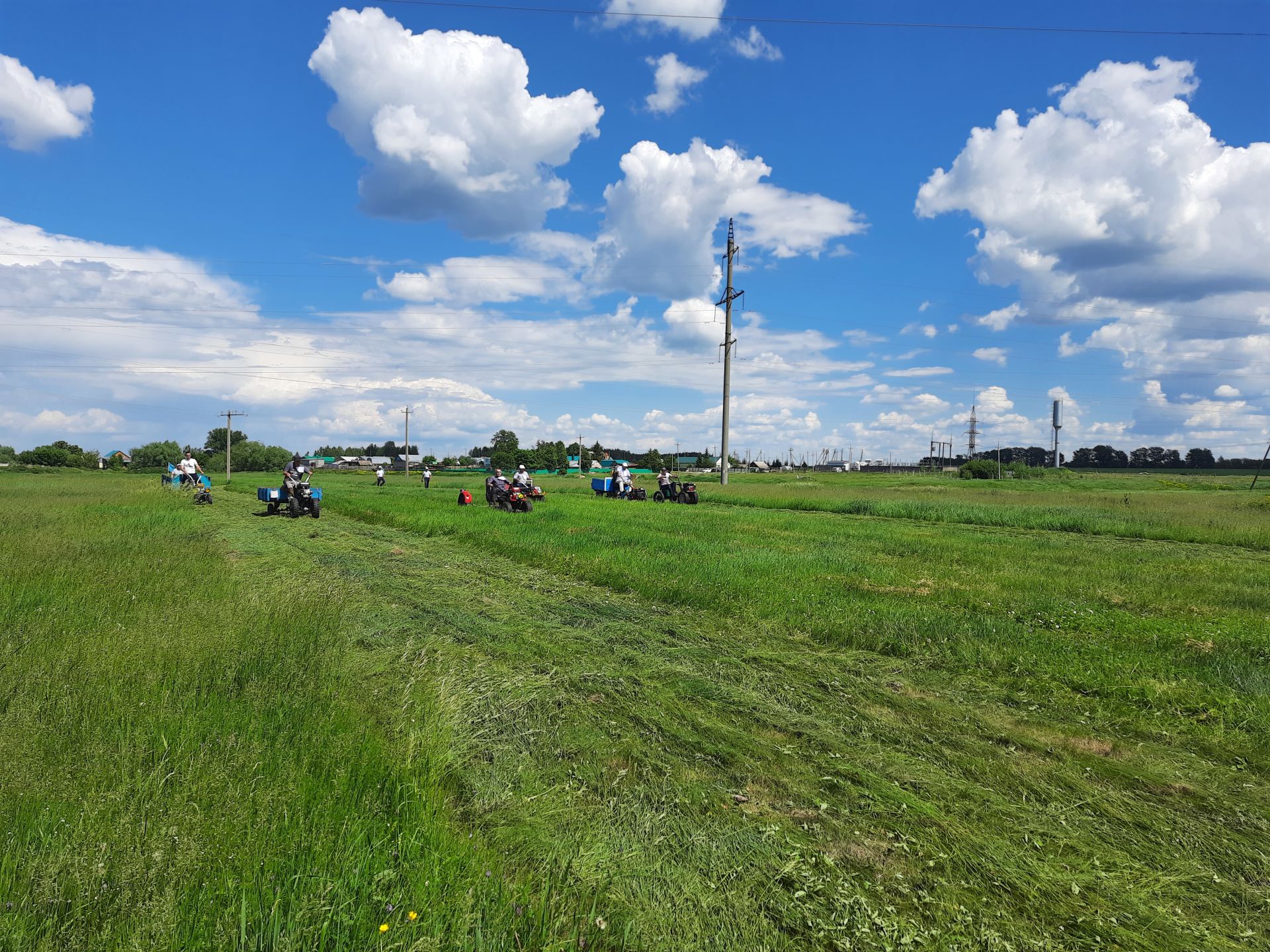 В деревне Татарский Сарсаз состоялся праздник возле озера (Фоторепортаж)