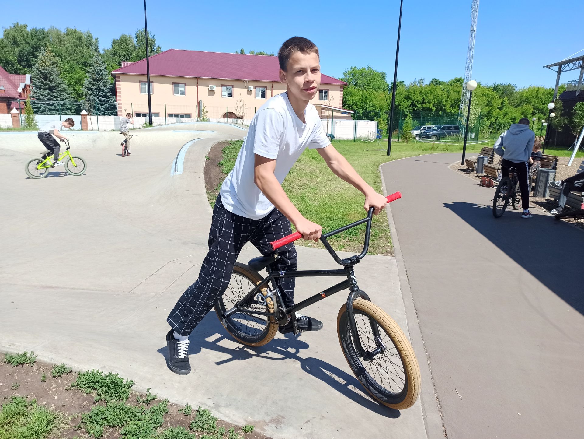 В Чистополе провели молодежный фестиваль уличной культуры (фоторепортаж)