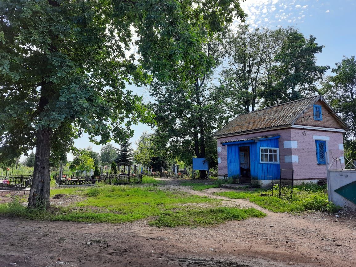 На Чистопольском кладбище родственникам покойника пришлось копать могилу дважды