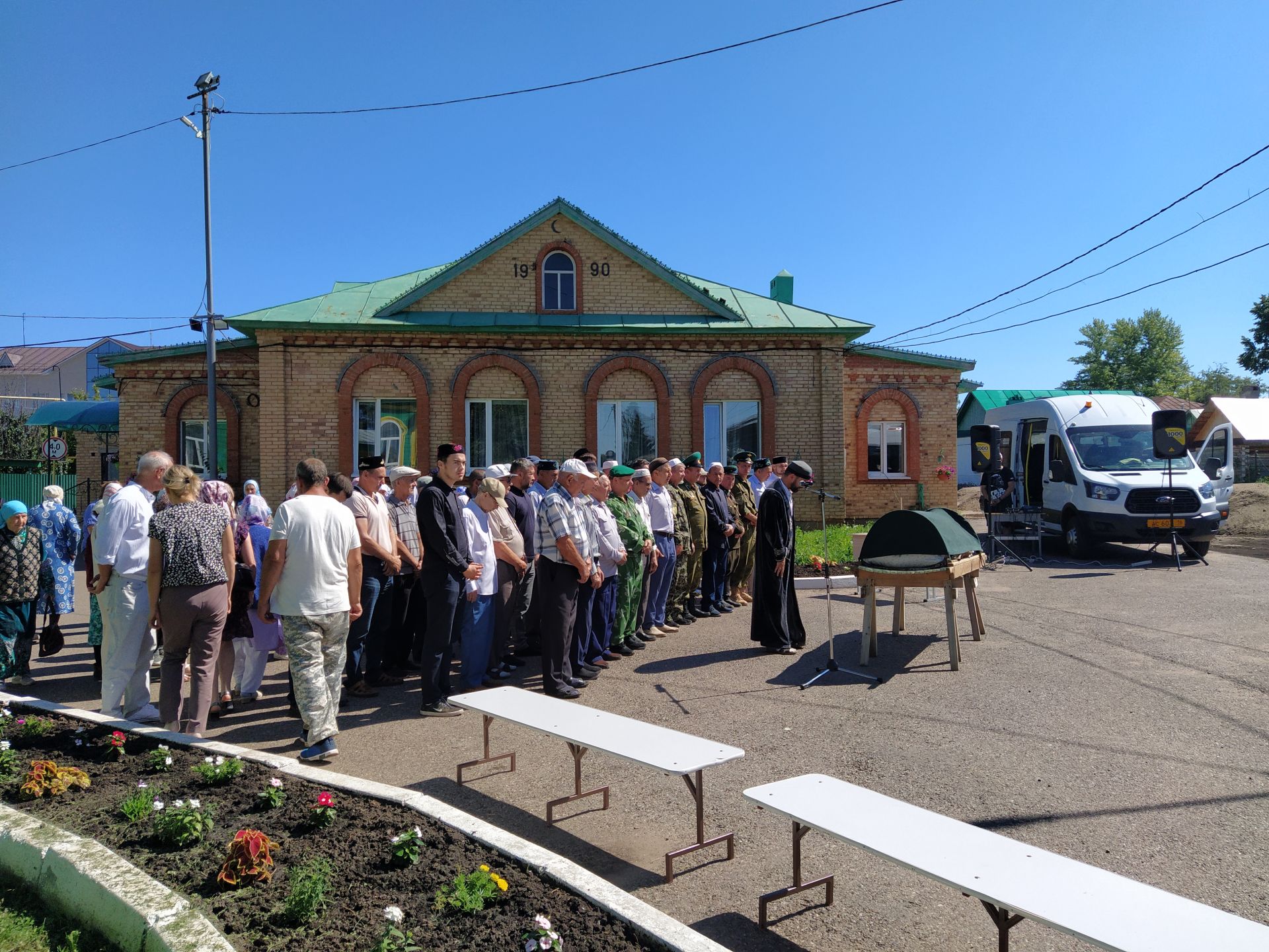 В Чистополе простились с ветераном войны Раисом Ахметшиным