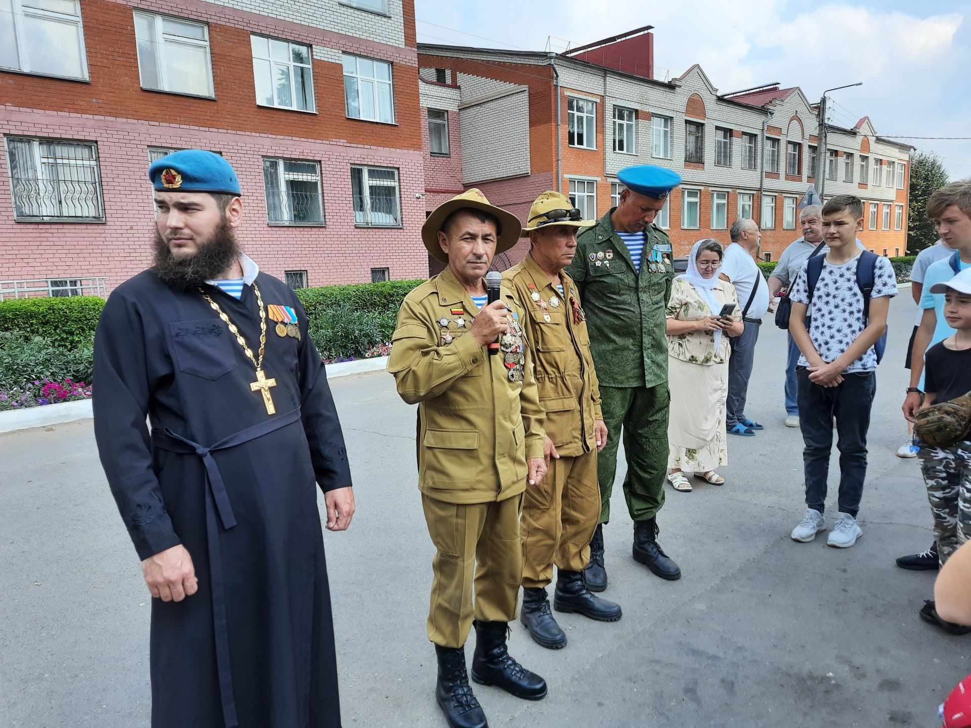 За ВДВ: чистопольские десантники отмечают свой праздник