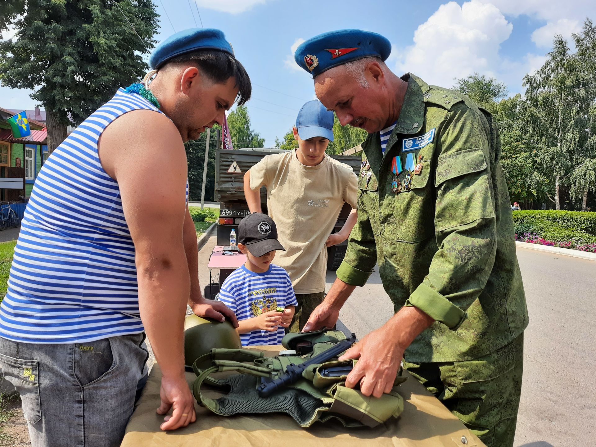 За ВДВ: чистопольские десантники отмечают свой праздник