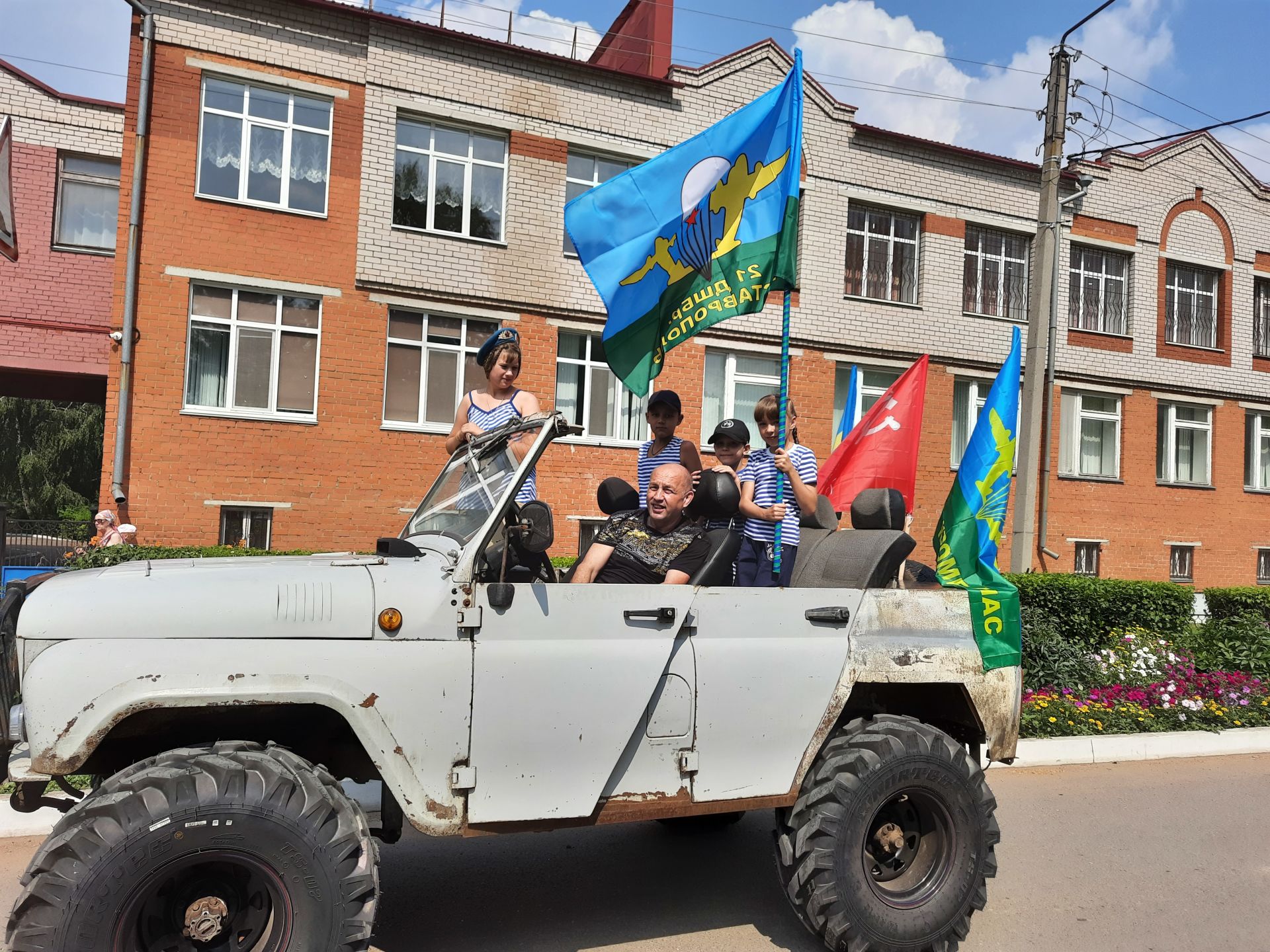 За ВДВ: чистопольские десантники отмечают свой праздник