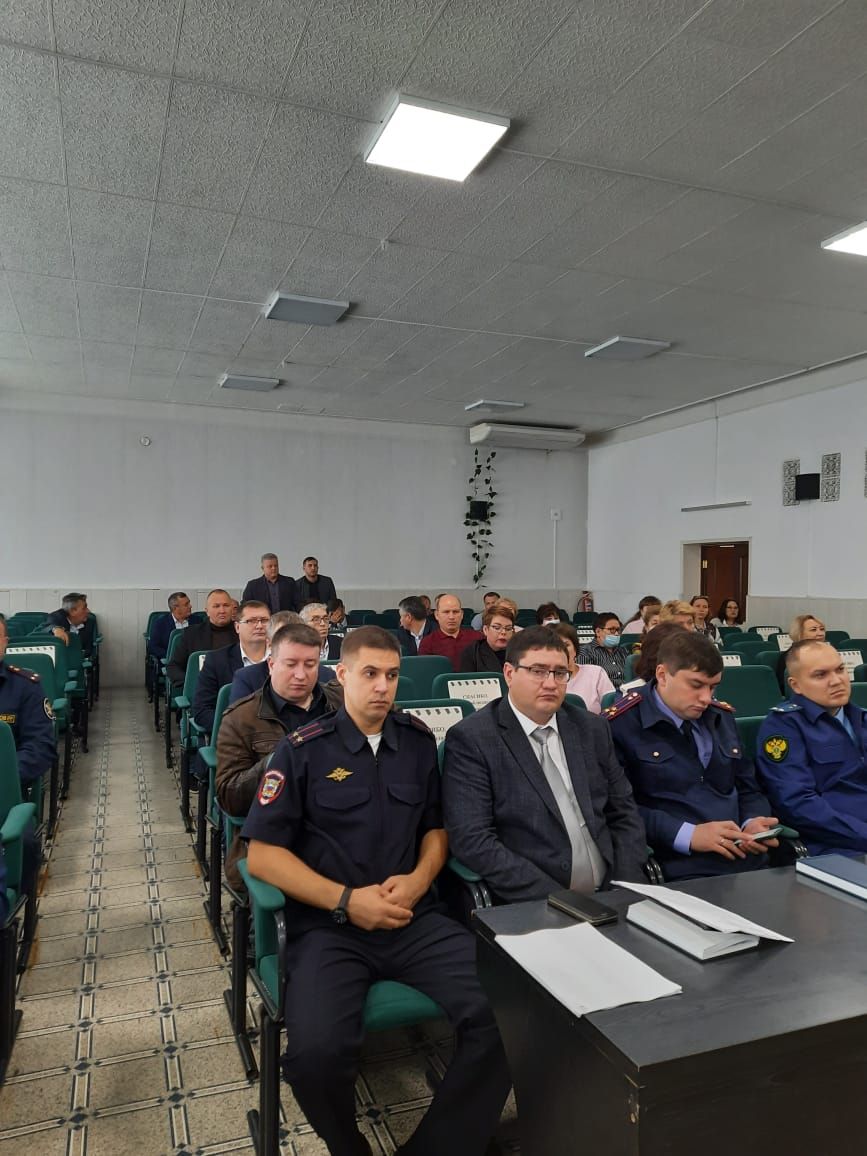 Начало отопительного сезона, состояние дел в АПК обсуждались в чистопольском муниципалитете