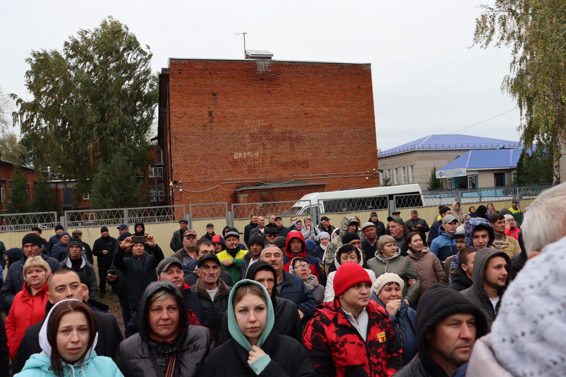 «Кто, если не мы!»: в Чистополе состоялась первая отправка мобилизованных граждан