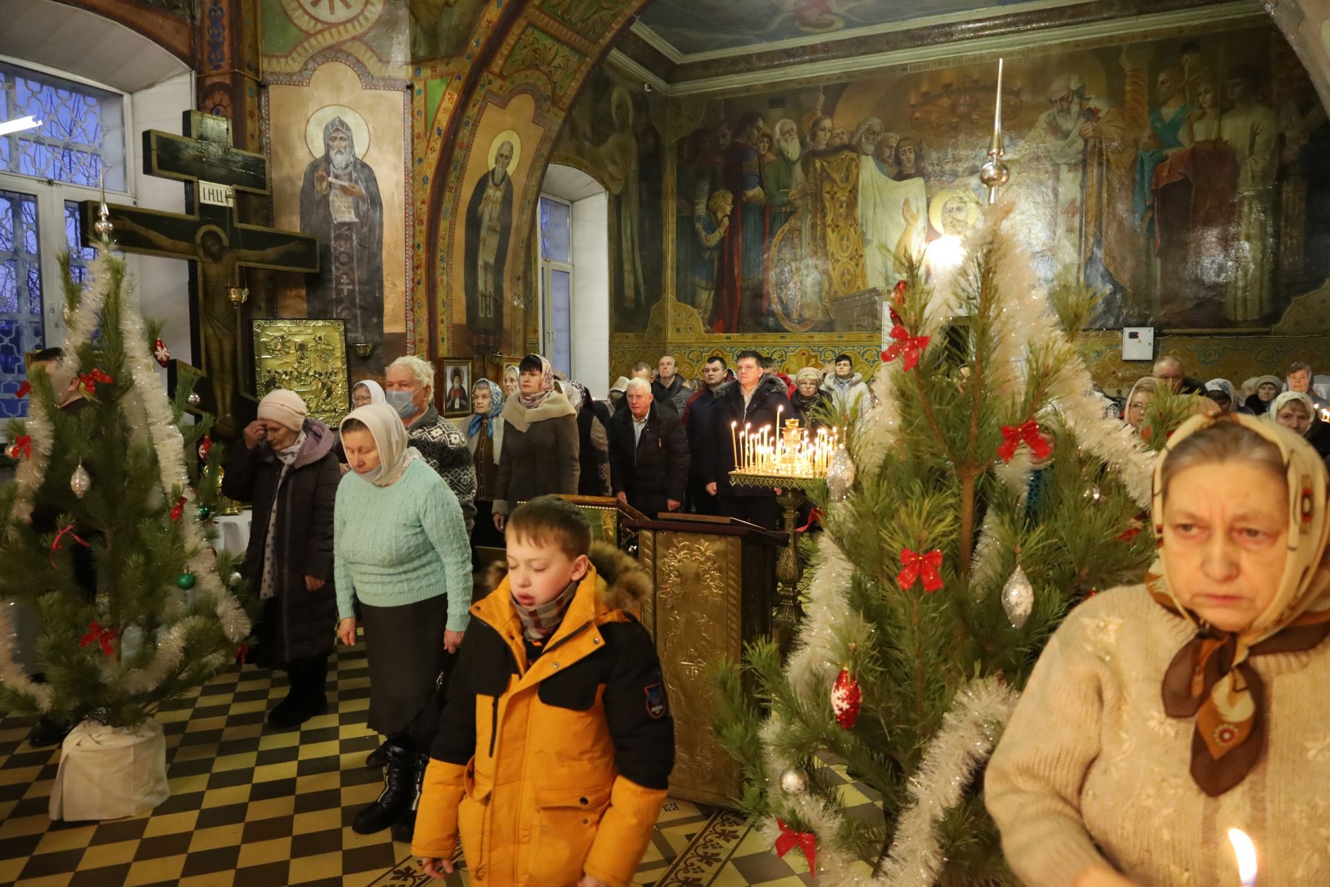 В чистопольском храме прошла Божественная литургия