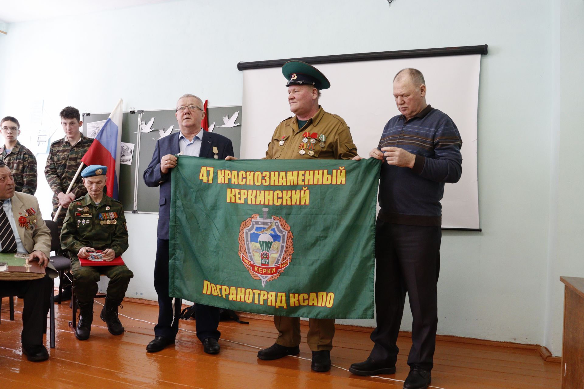 В селе Татарская Багана увековечили память воинов-афганцев (Фоторепортаж)