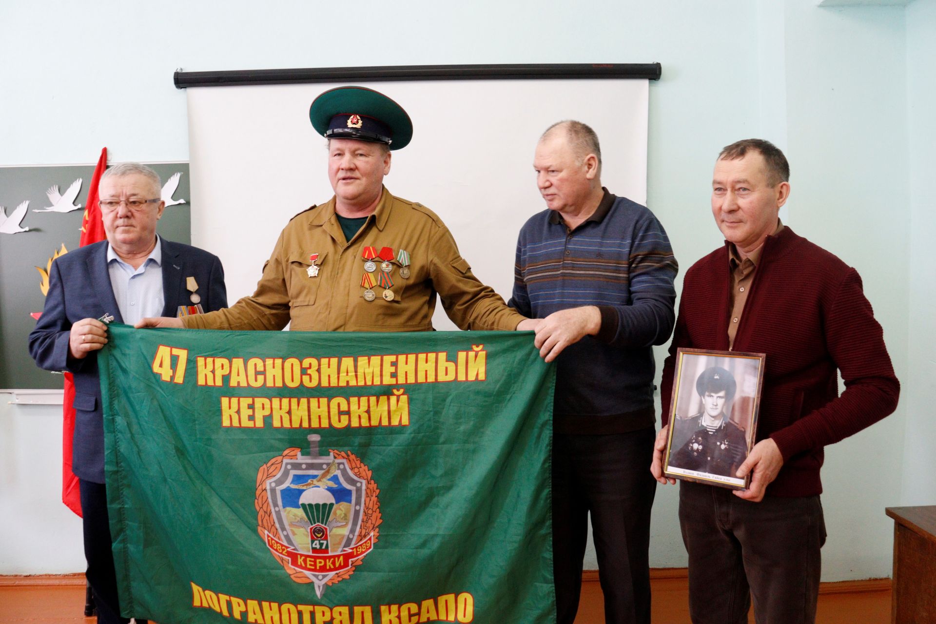 В селе Татарская Багана увековечили память воинов-афганцев (Фоторепортаж)