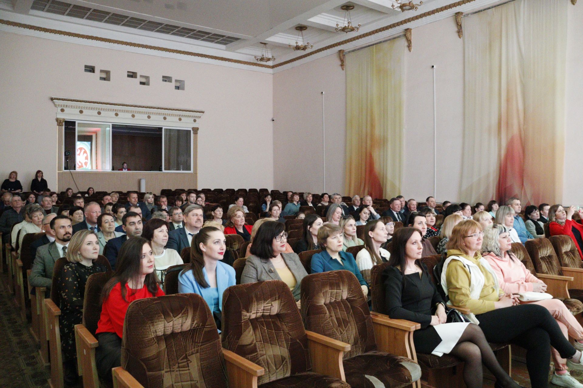 В Чистополе прошёл концерт в честь Дня местного самоуправления