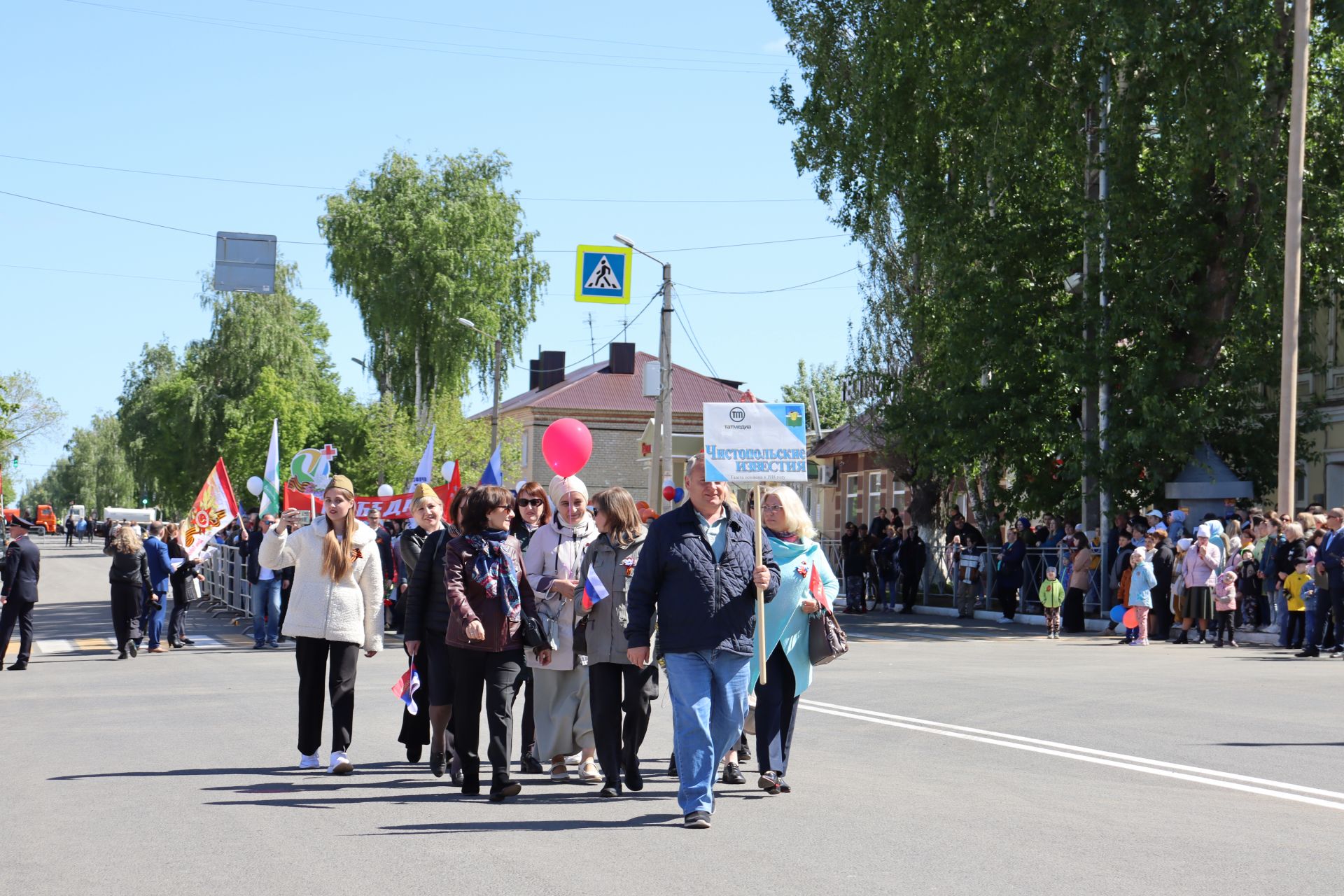 В Чистополе на центральной площади прошел парад Победы