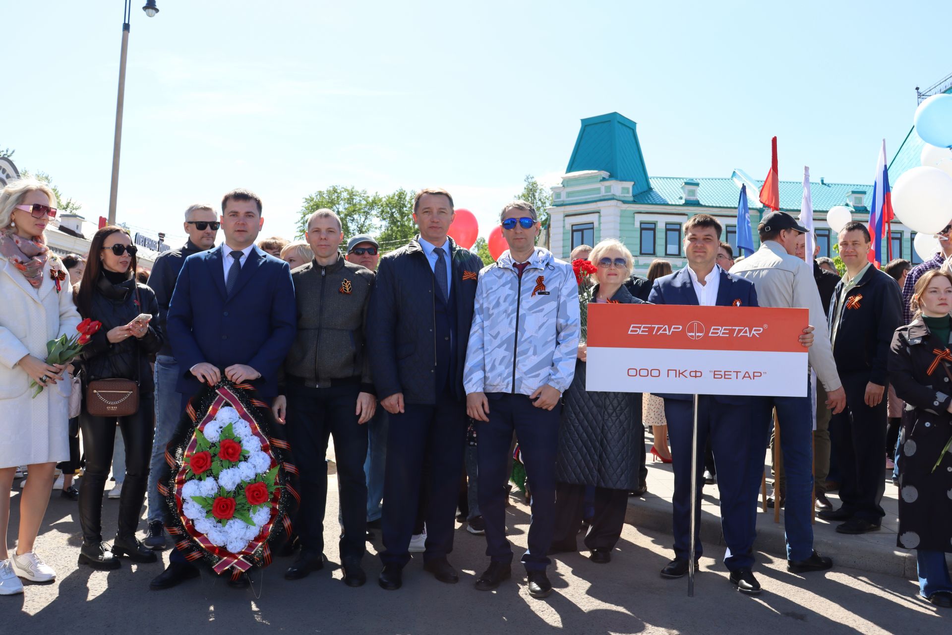 В Чистополе на центральной площади прошел парад Победы