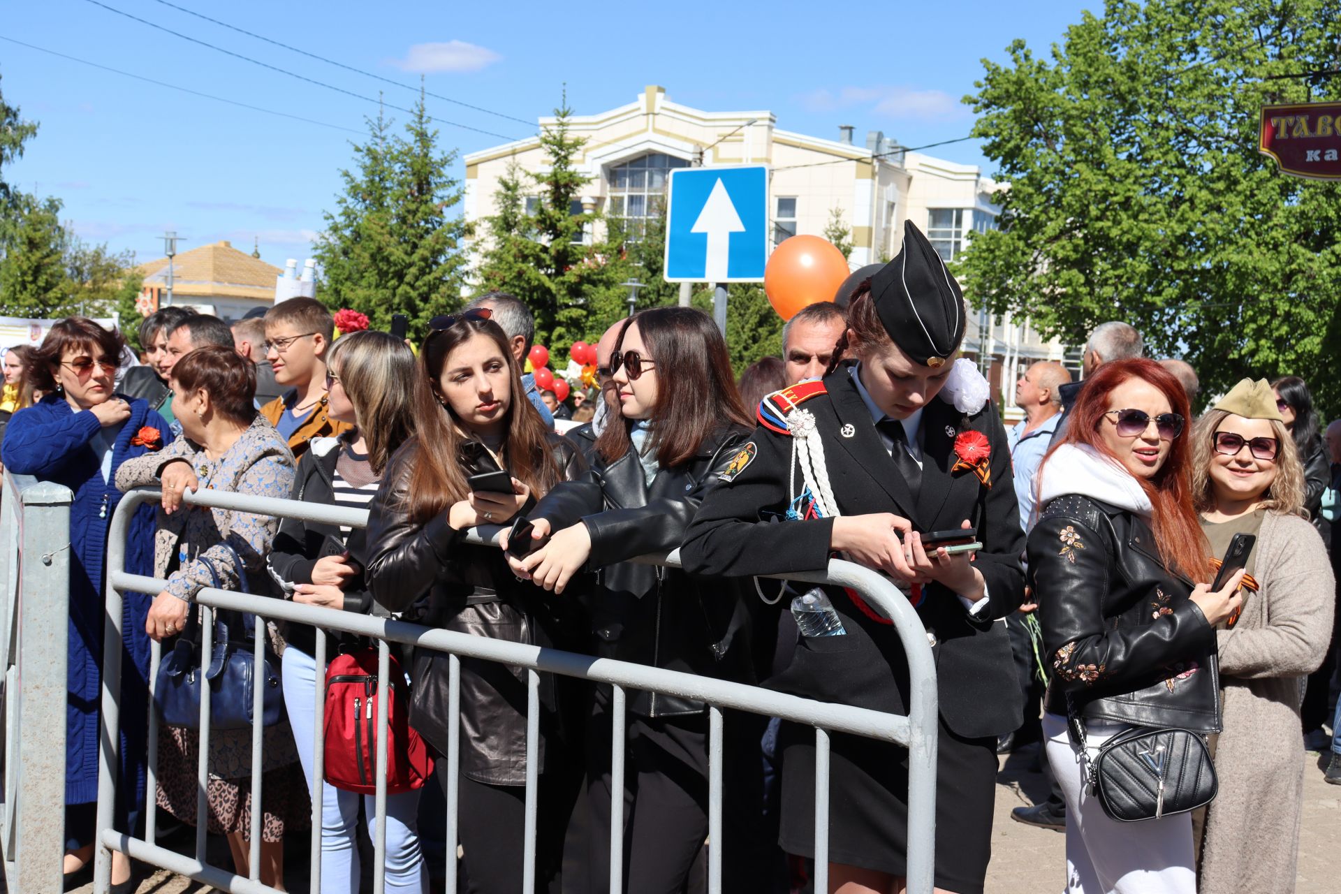 В Чистополе на центральной площади прошел парад Победы