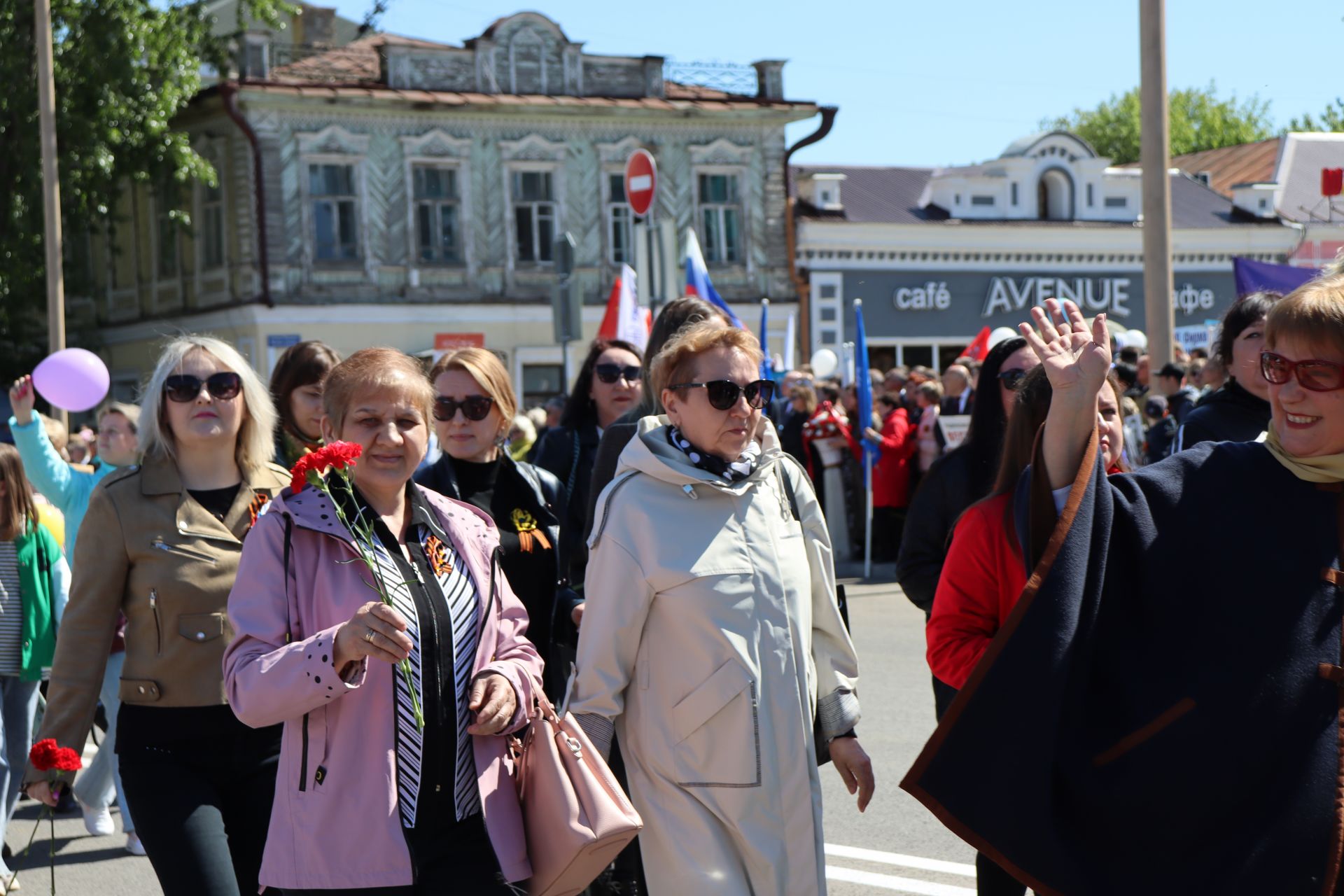 В Чистополе на центральной площади прошел парад Победы