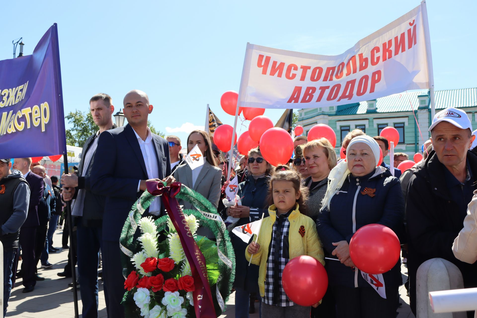 В Чистополе на центральной площади прошел парад Победы