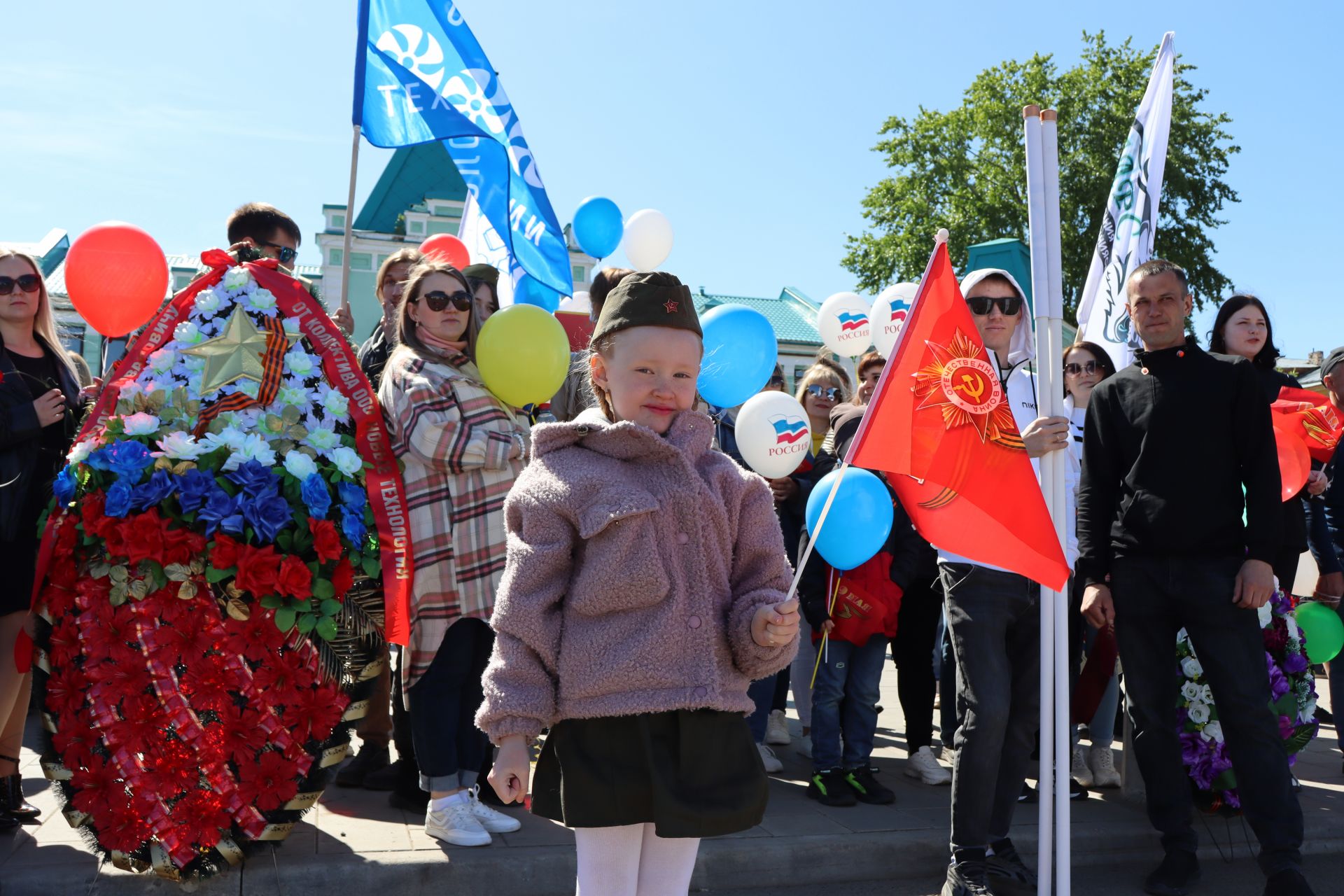 В Чистополе на центральной площади прошел парад Победы