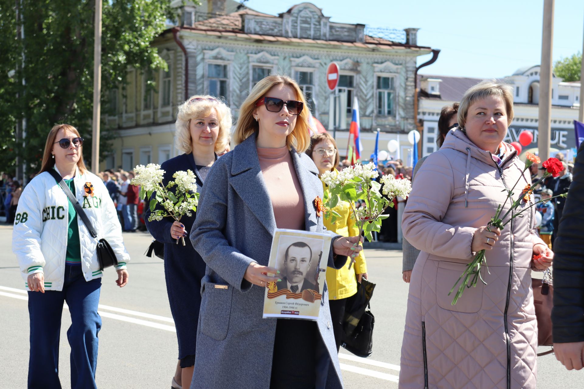 В Чистополе на центральной площади прошел парад Победы