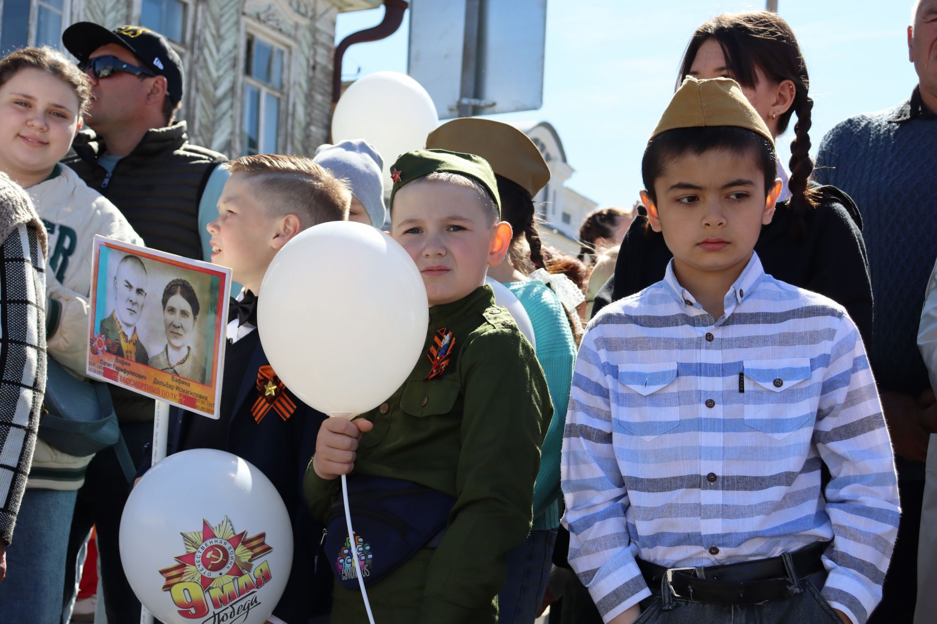 В Чистополе на центральной площади прошел парад Победы