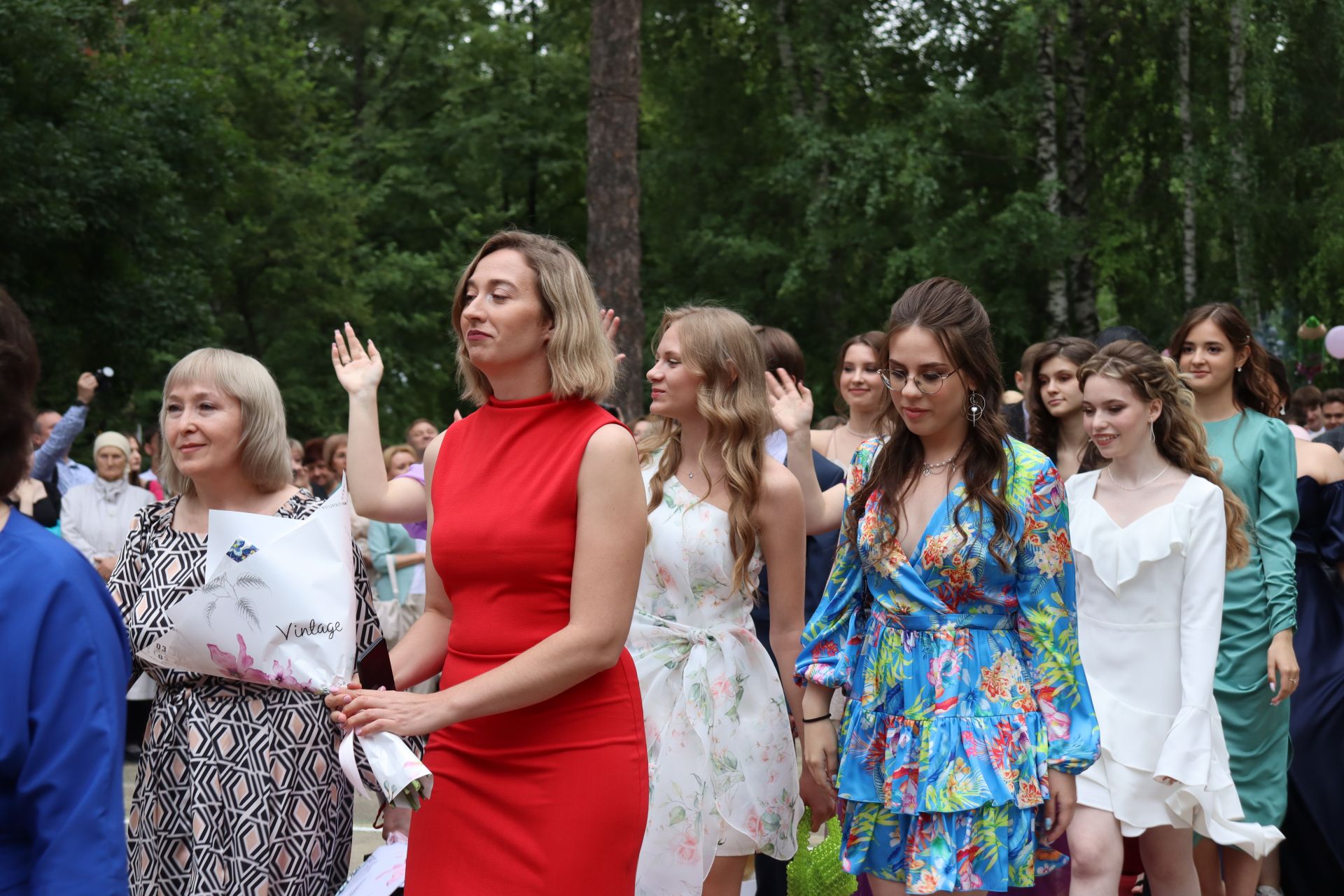 В Чистополе прошел выпускной бал (фоторепортаж)