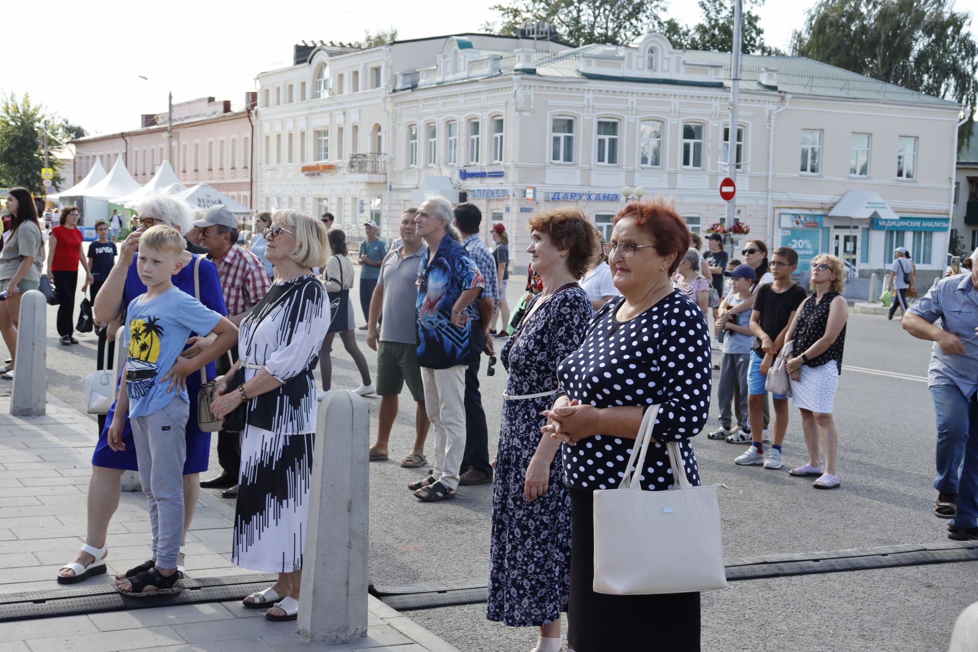 В Чистополе масштабно проходит фестиваль «Рок-берега»