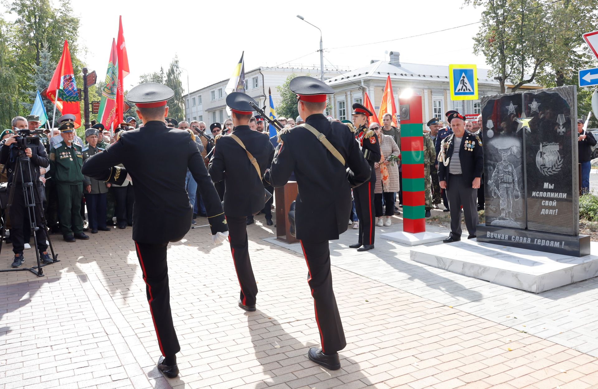 В Чистополе торжественно открыли памятник