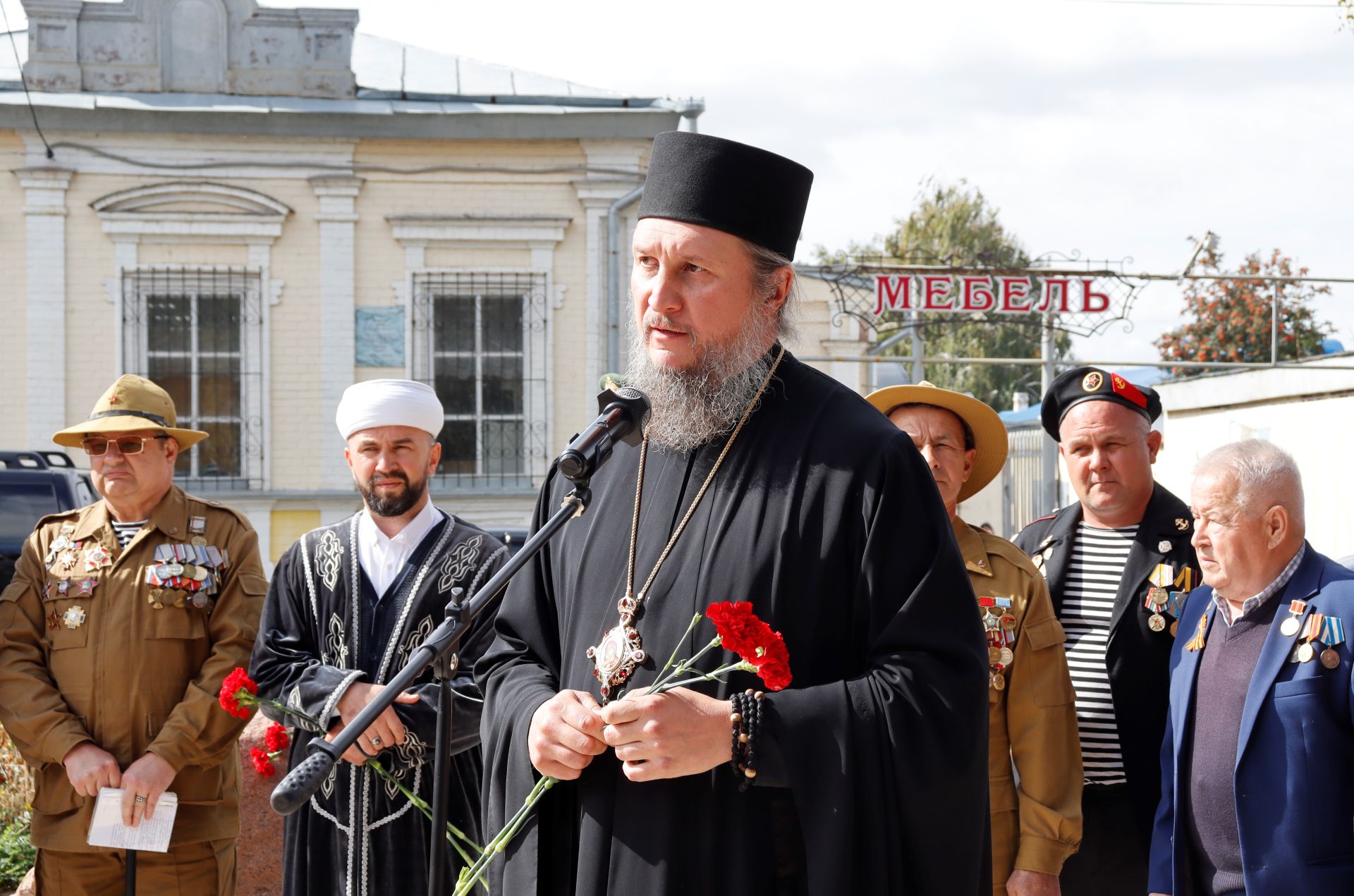 В Чистополе торжественно открыли памятник