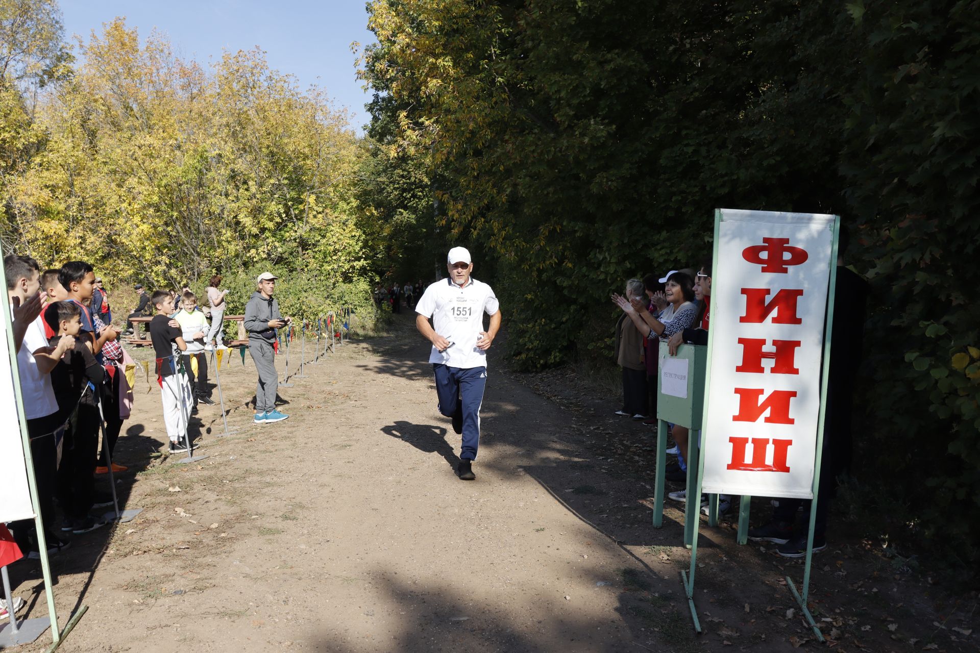 В Чистополе прошло массовое соревнование по бегу «Кросс Татарстана — 2023»