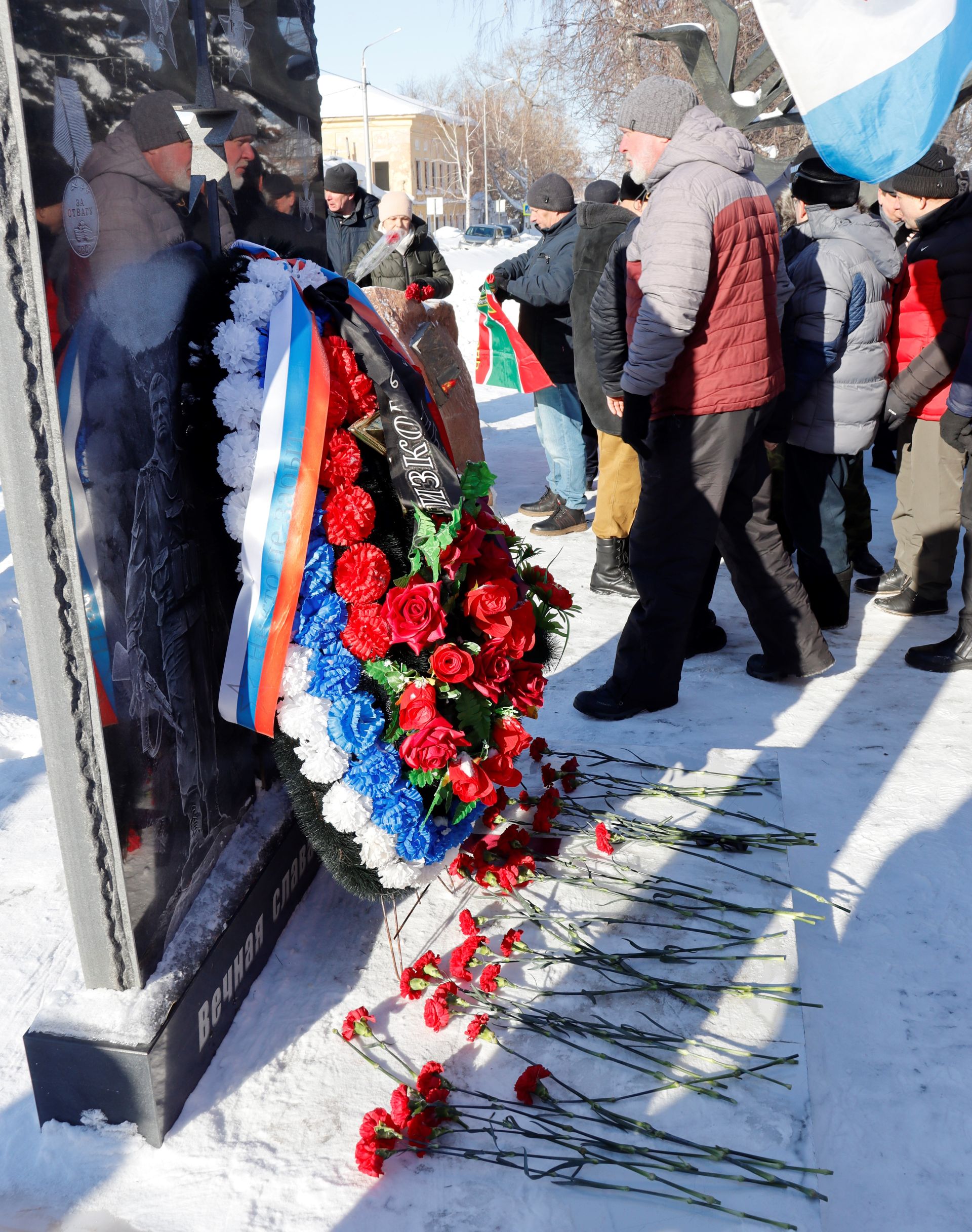 В Чистополе прошли торжественный митинг и церемония возложения венков