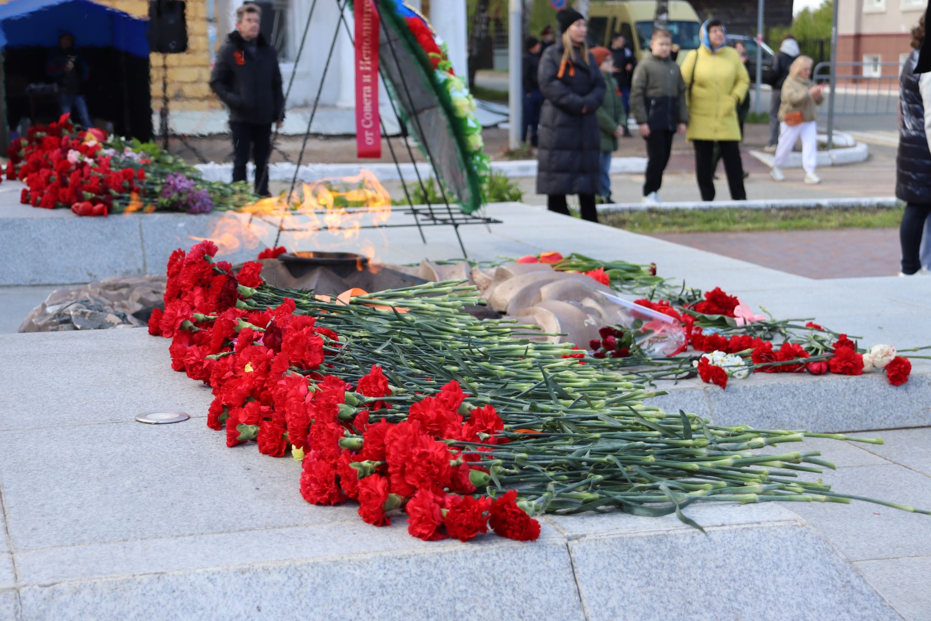 Чистопольцы празднуют День Победы (фоторепортаж)