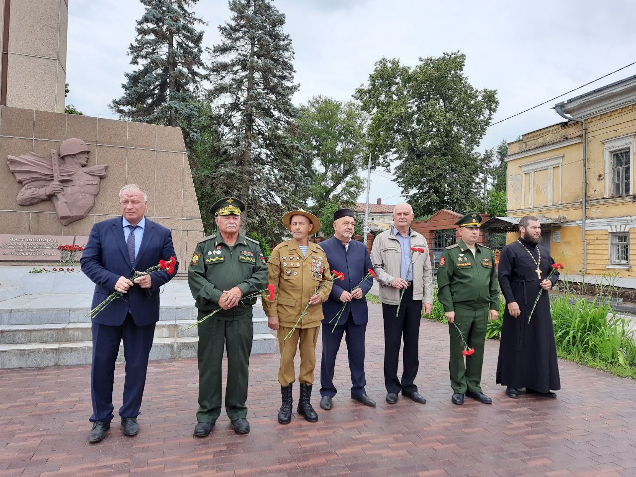 В Чистополе состоялся митинг, посвященный Дню памяти и скорби