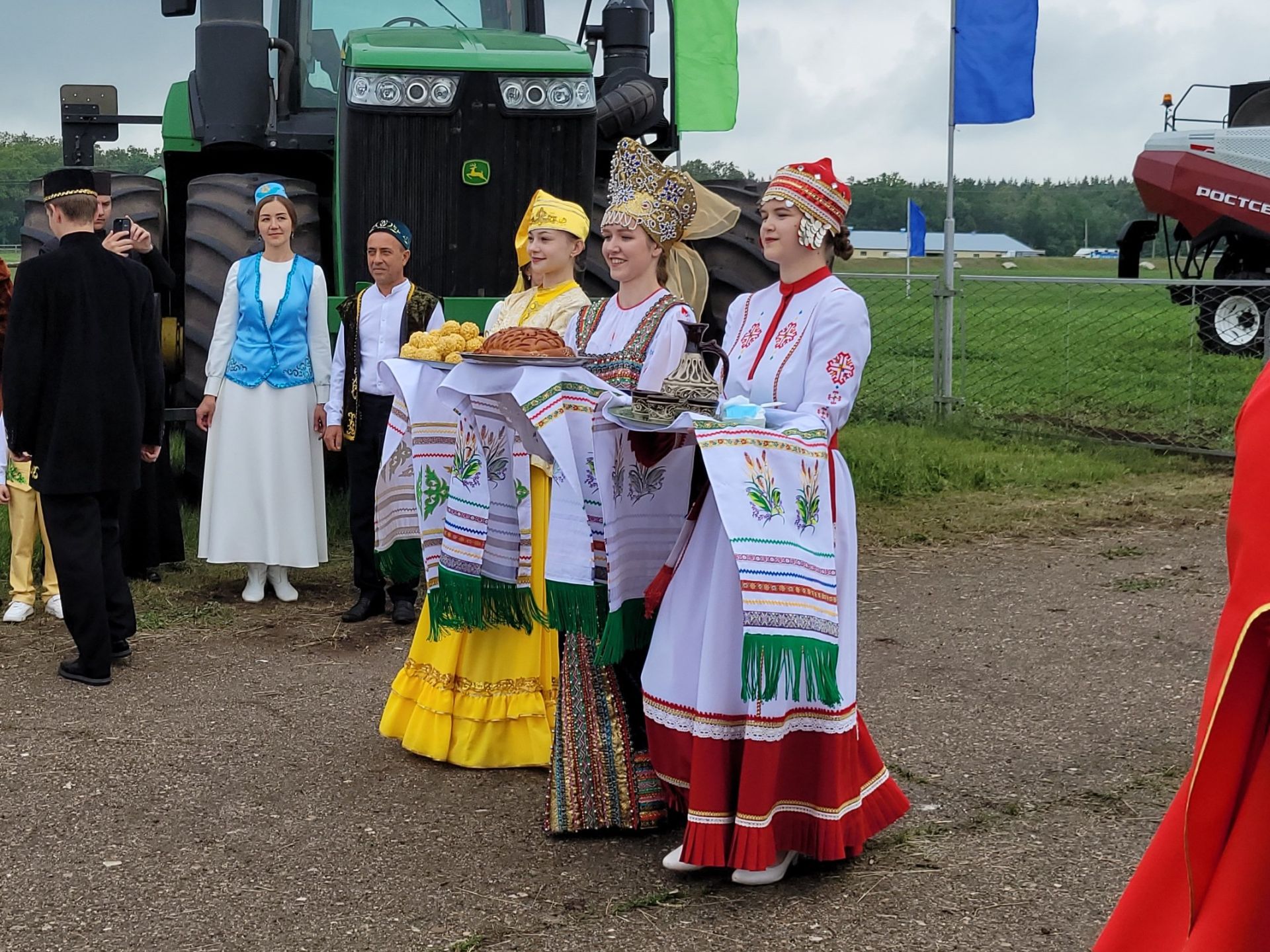 В Чистополе празднуют Сабантуй-2024