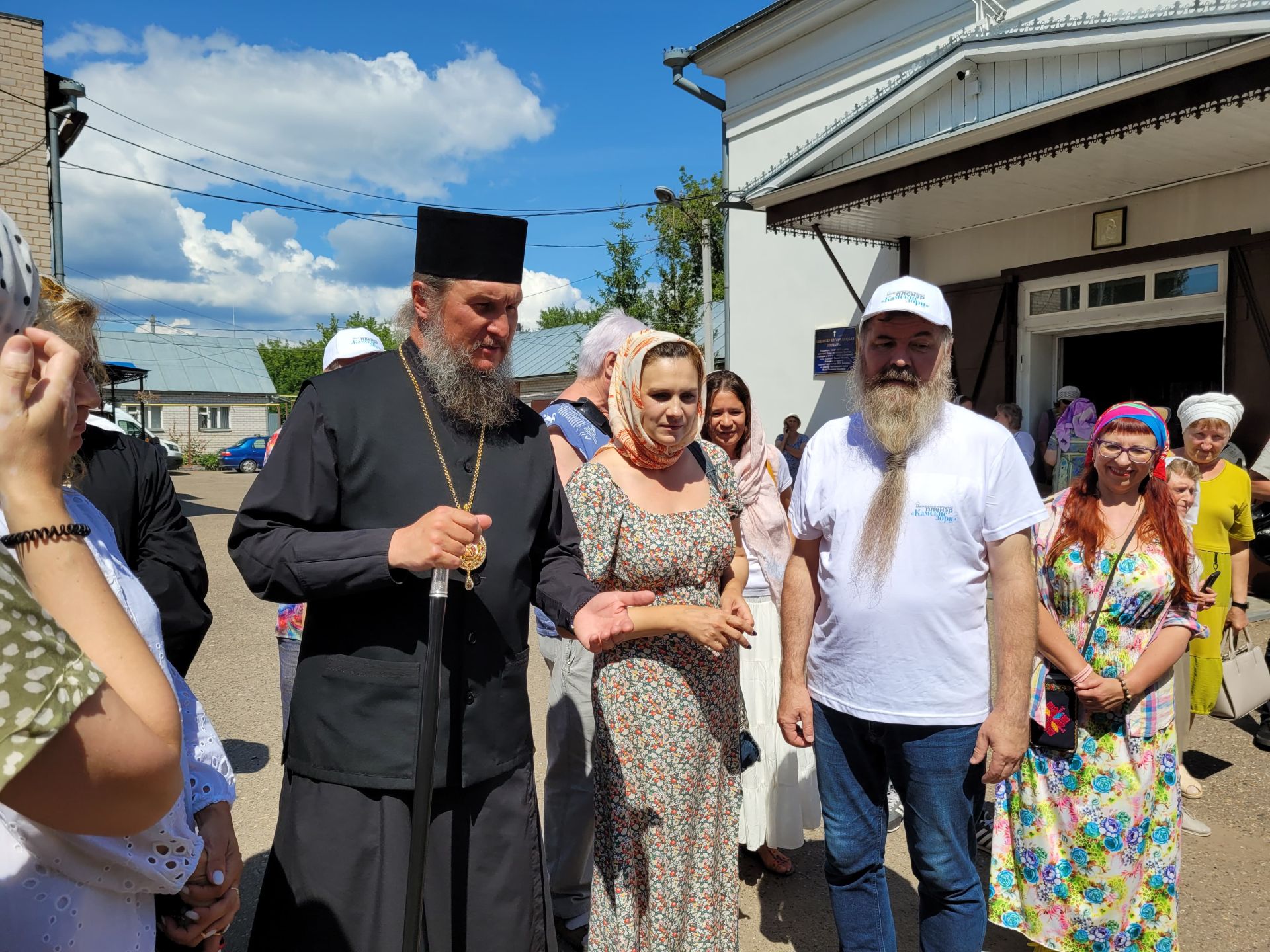 В Чистополе представили выставку пленэрных работ художников