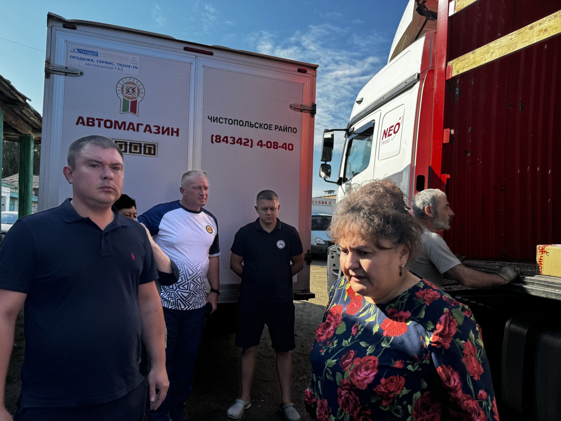 Чистай районы башлыгы махсус хәрби операция зонасына гуманитар ярдәмнең чираттагы партиясен илтте