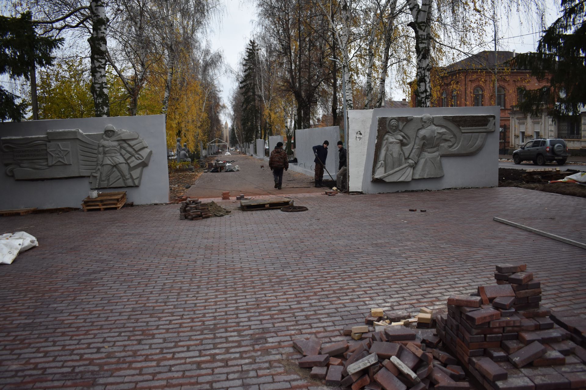 Реконструкция Аллеи Героев