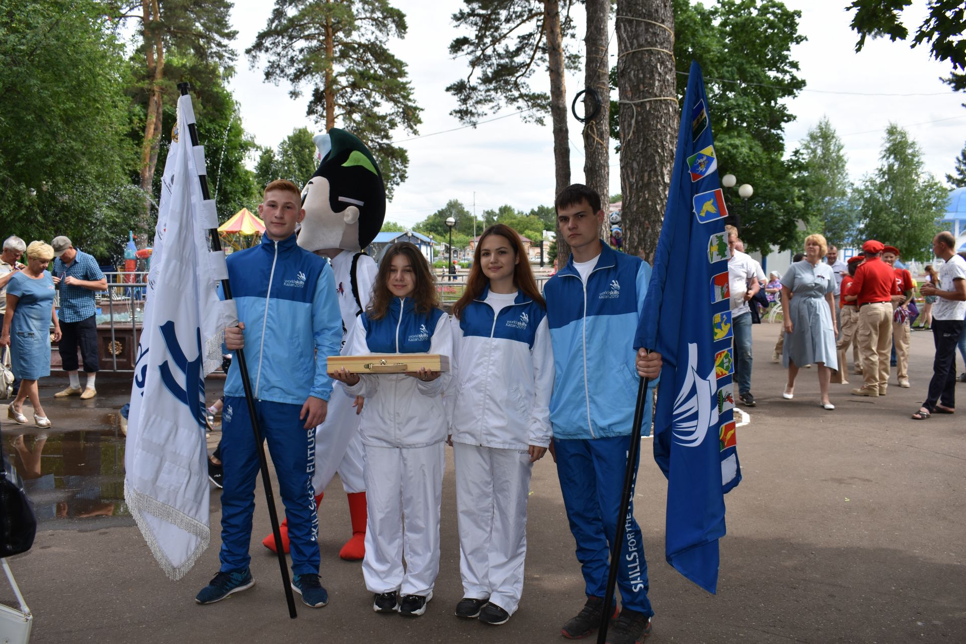 Чистополь принял республиканскую эстафету флага мирового чемпионата WorldSkills Kazan-2019 (Фоторепортаж)