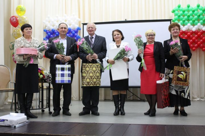 В Чистопольском районе чествовали экс - глав сельских поселений (фоторепортаж)