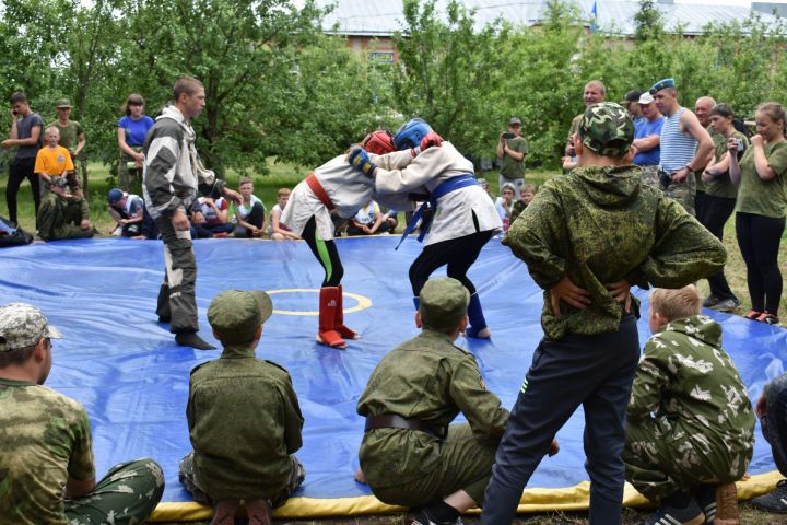 Чистопольских юных армейцев &nbsp;трудности не пугают