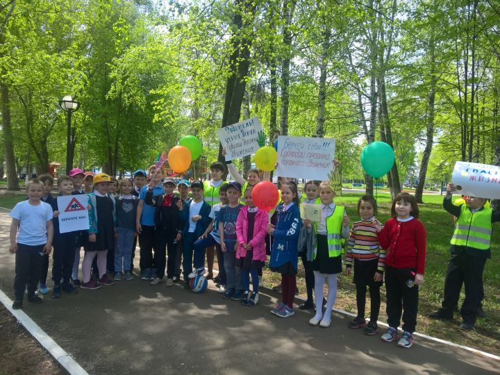 Безопасных каникул! Юные чистопольцы закрепляли знания правил дорожного движения