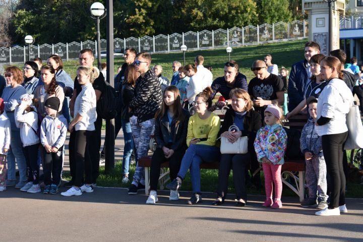 В Чистополе на набережной "Кама" состоялся День трезвости