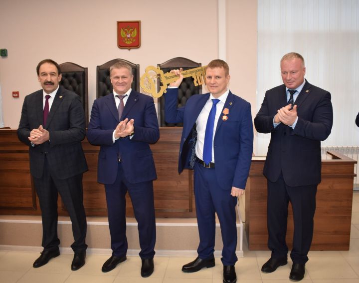 Новое здание Чистопольского городского суда распахнуло свои двери (ФОТОРЕПОРТАЖ)