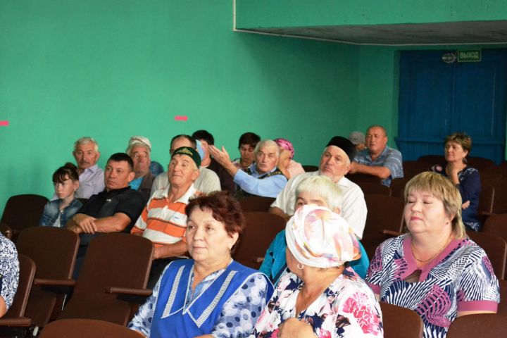 Жителей Нарат-Елгинского сельского поселения волнует серьезный вопрос!