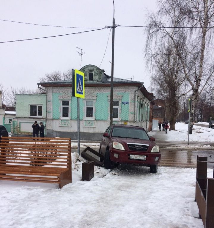 В Чистополе произошло ДТП