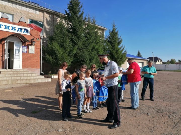 В Чистополе прошла акция «Ребенок – главный пассажир»