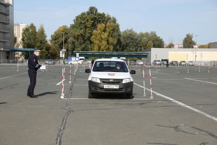 В финале республиканского конкурса "Автосессия" определились победители