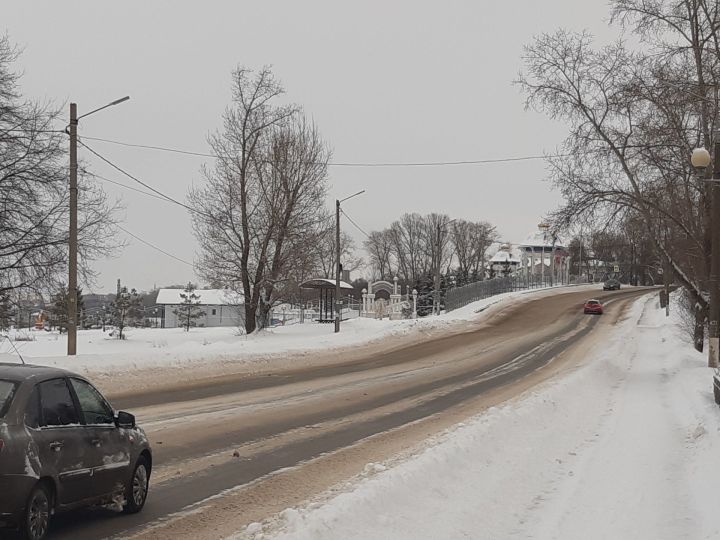 На 10 января синоптики передают метель, ветер и гололедицу