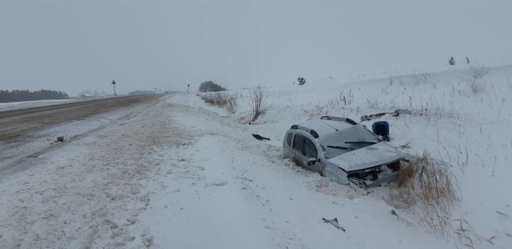 В ДТП дети остались живы благодаря автокреслам