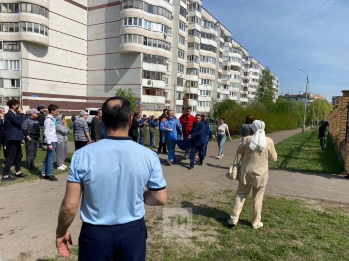 Опубликовано видео задержания стрелявшего в казанской школе