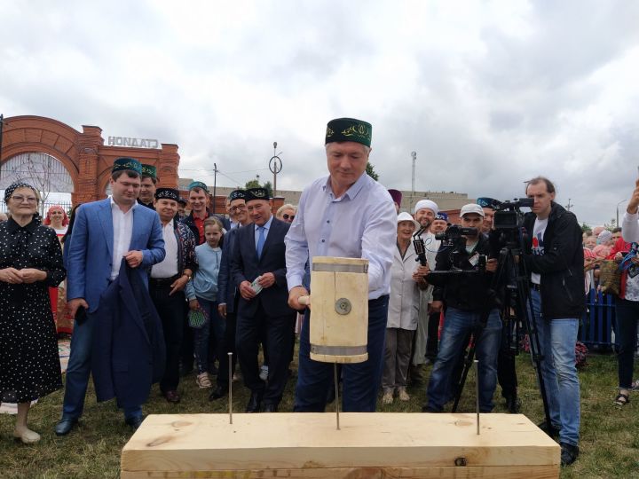 Гости чистопольского Сабантуя посетили национальные подворья