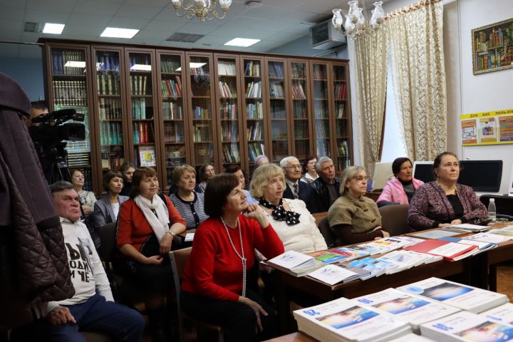 В Чистополе состоялся вечер памяти незрячего поэта Рифката Гардиева (фоторепортаж)