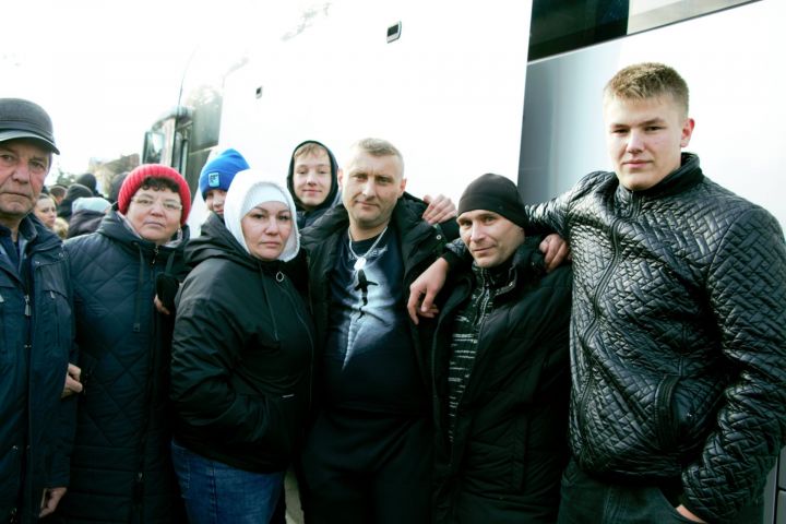 Мобилизованных чистопольцев проводили под марш «Прощание славянки» (Фоторепортаж+видео)